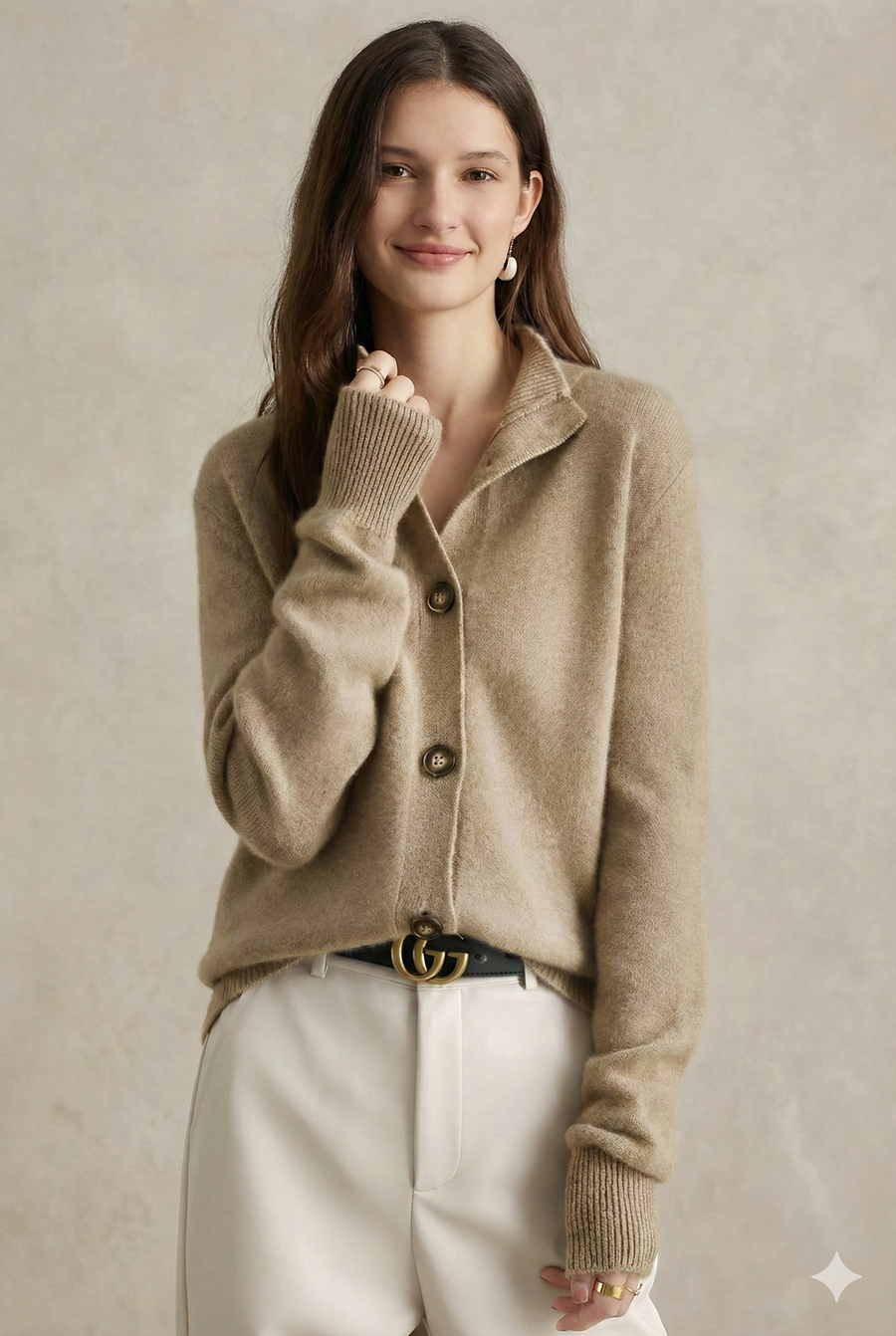 Mia | Cozy Button-Up Cardigan with Statement Buttons 10