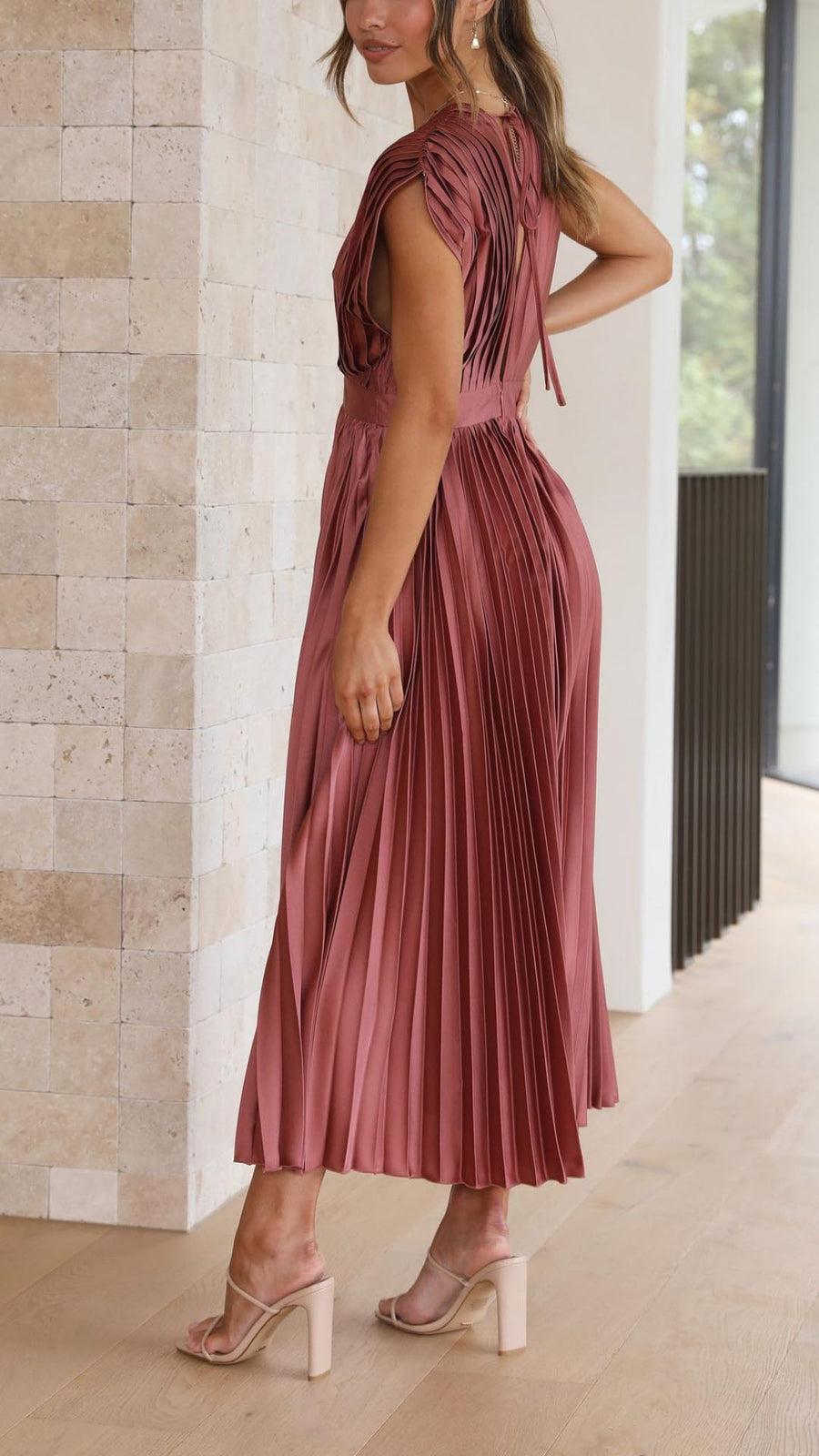Mia | Elegant Tie Front Pleated Midi Dress 3