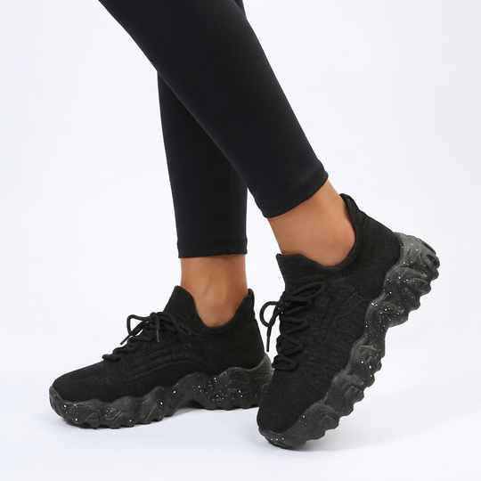 NEW Black MODEL