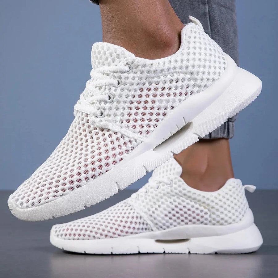 Breeze | Mesh Arch Support Walking Sneakers 0