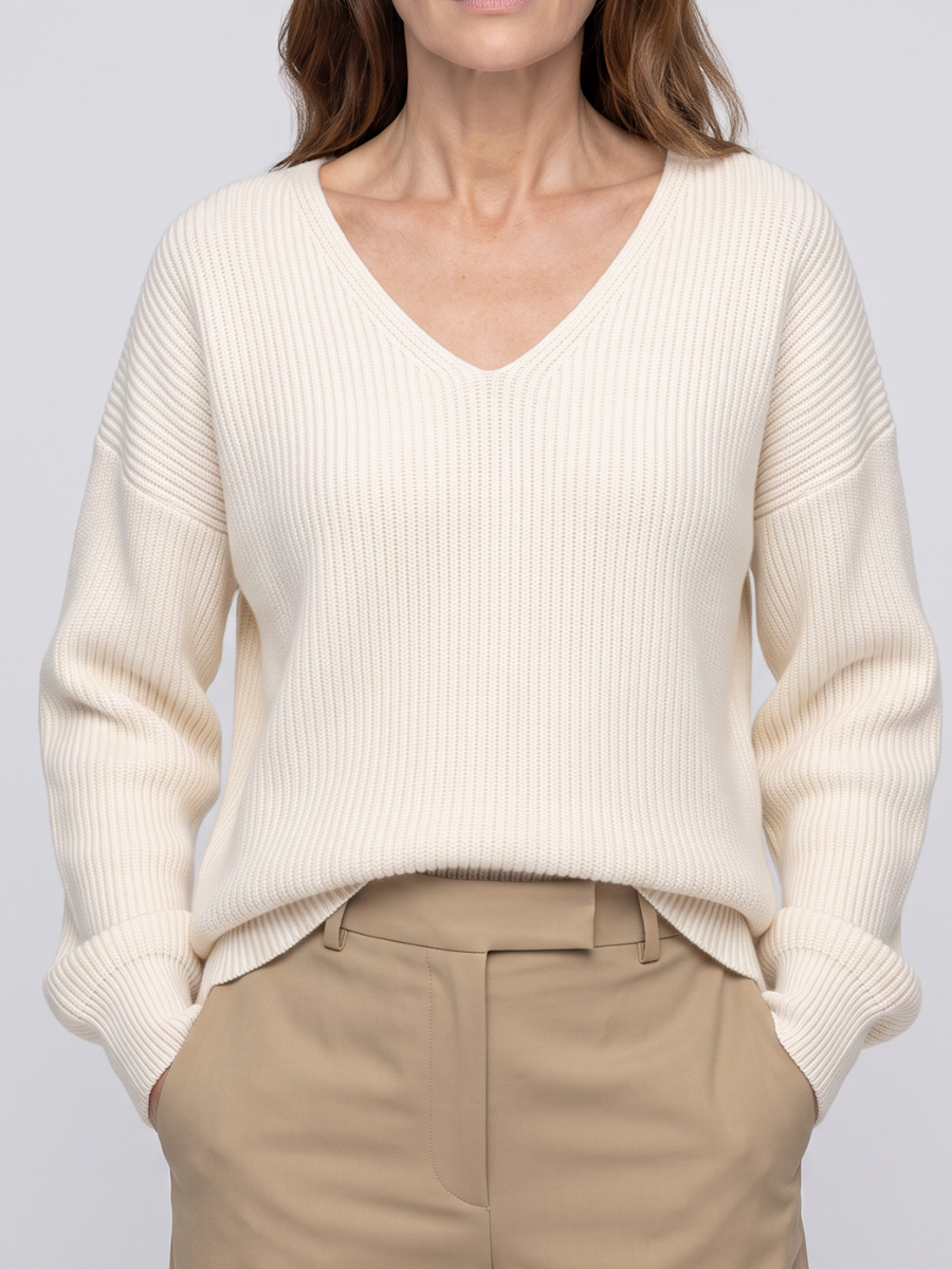 Emma | Cozy Oversized V-Neck Sweater 3