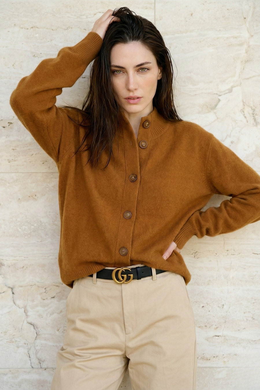 Mia | Cozy Button-Up Cardigan with Statement Buttons 5