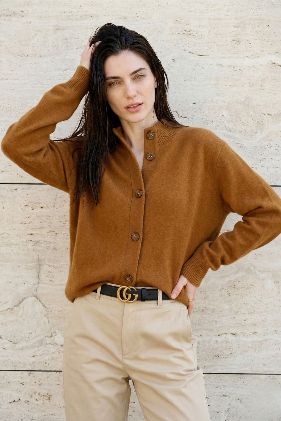 Mia | Cozy Button-Up Cardigan with Statement Buttons 6