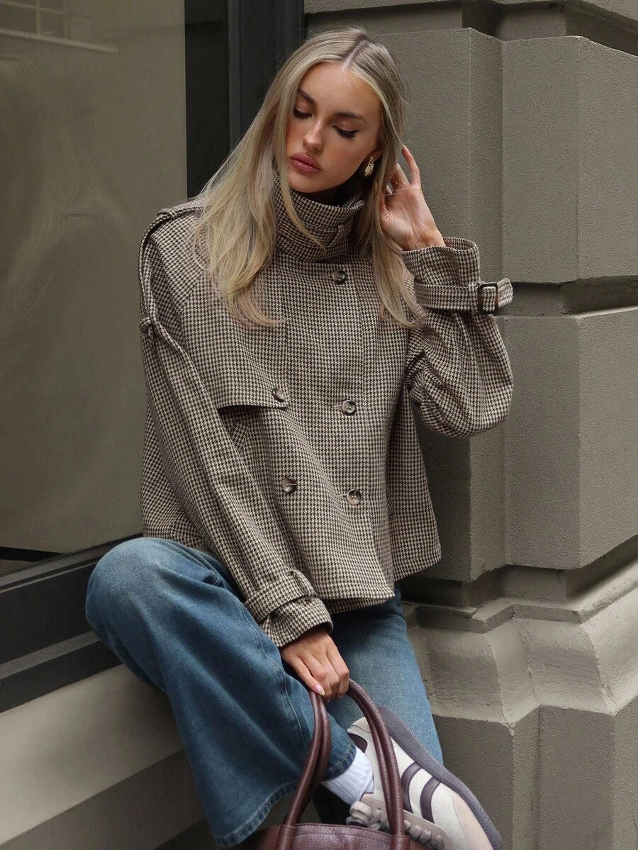 Sophia | Chic Houndstooth Winter Jacket 5